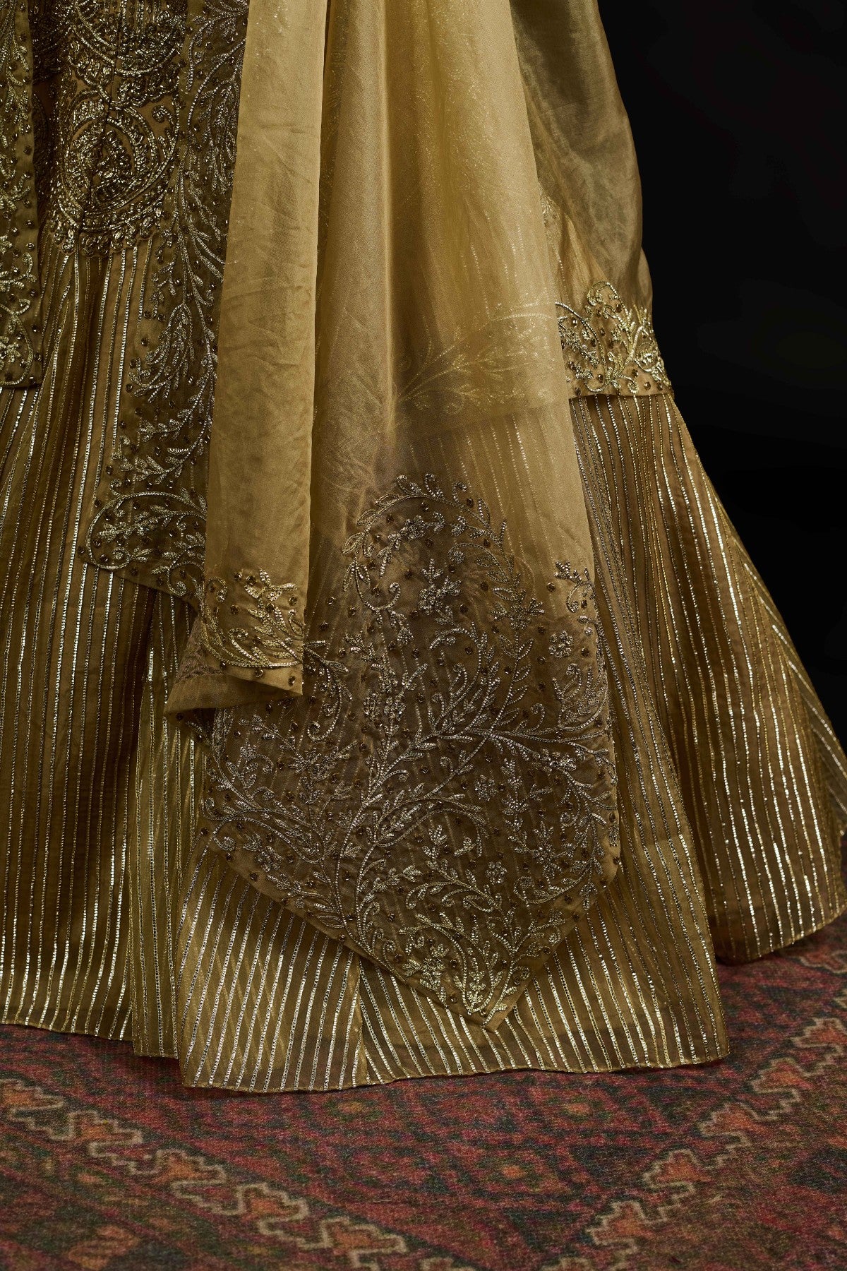 Amani Golden lehenga set