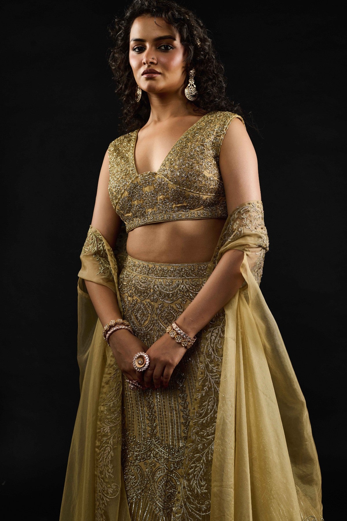 Amani Golden lehenga set